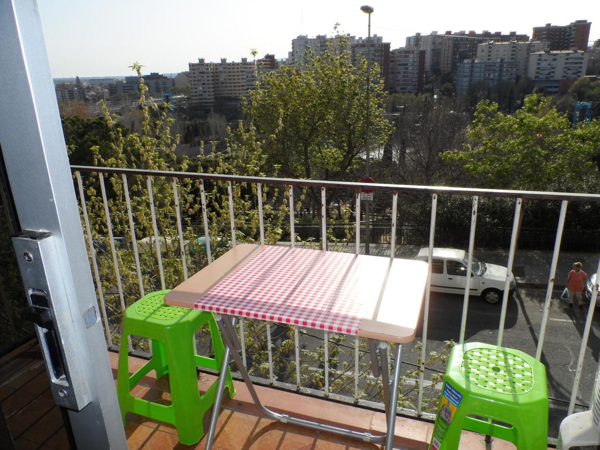 Cheap Booking Rooms L'Hospitalet de Llobregat Buitenkant foto